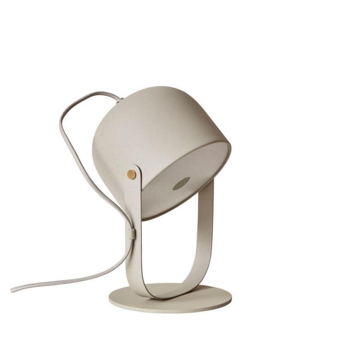 Bild 2, Svejk 18 Beige / Mässing - CO Bankeryd - Bonus Möbler