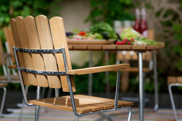 Bild 5, Fåtölj A2 Oljad Ek / Varmförzinkat Stativ - Grythyttan Stålmöbler - Bonus Möbler