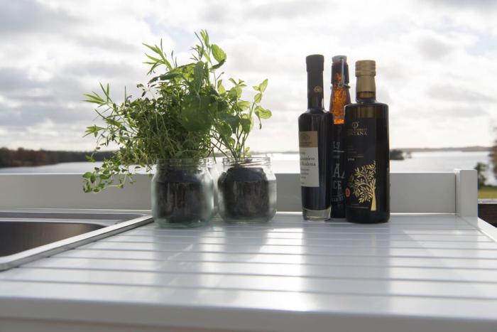 Bild 11, Läckö Vit - Hillerstorp - Bonus Möbler