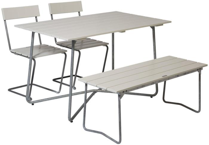 Bild 6, Bänk 8 Vitlackad Ek / Varmförzinkat Stativ - Grythyttan Stålmöbler - Bonus Möbler
