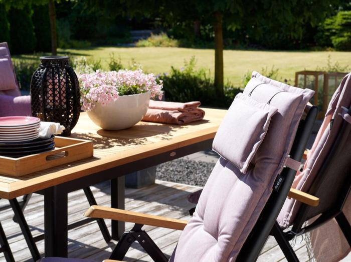 Bild 2, Lyon 152-210X92 cm och Andy Svart - Brafab - Bonus Möbler