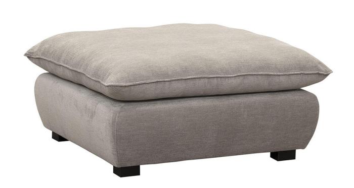 Bild 3, Naomi - Burhéns - Bonus Möbler