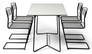 High Tech Bord 110X70 cm och Stolar Svart | Grythyttan St&aring;lm&ouml;bler | Bonus M&ouml;bler