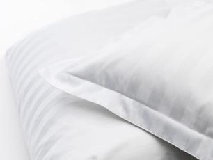 DUX Stripe Satin 140X200 cm - DUX - Bonus M&ouml;bler